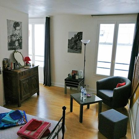 פריז Chambre D'Hote Des Artistes מראה חיצוני תמונה