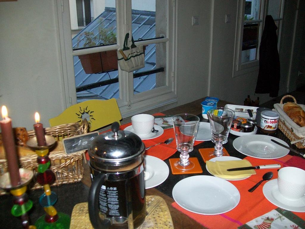 פריז Chambre D'Hote Des Artistes מראה חיצוני תמונה
