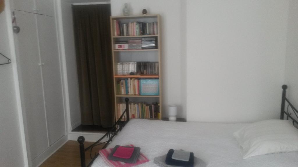 פריז Chambre D'Hote Des Artistes מראה חיצוני תמונה