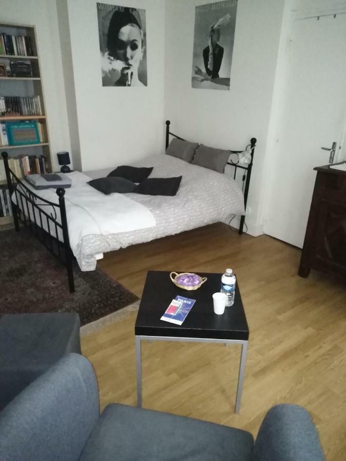 פריז Chambre D'Hote Des Artistes מראה חיצוני תמונה