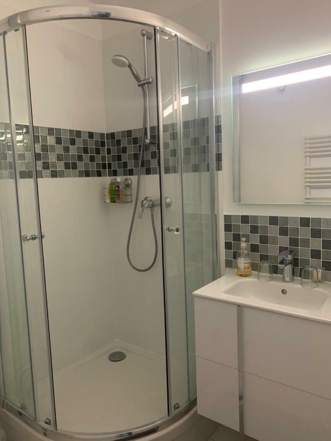 פריז Chambre D'Hote Des Artistes מראה חיצוני תמונה